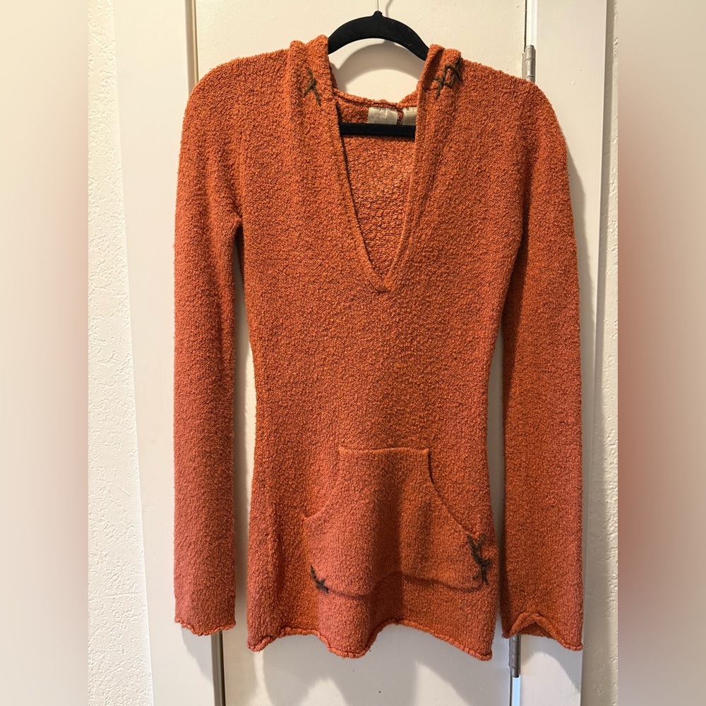 BKE Knit Fitted and Hooded Orange Sweater